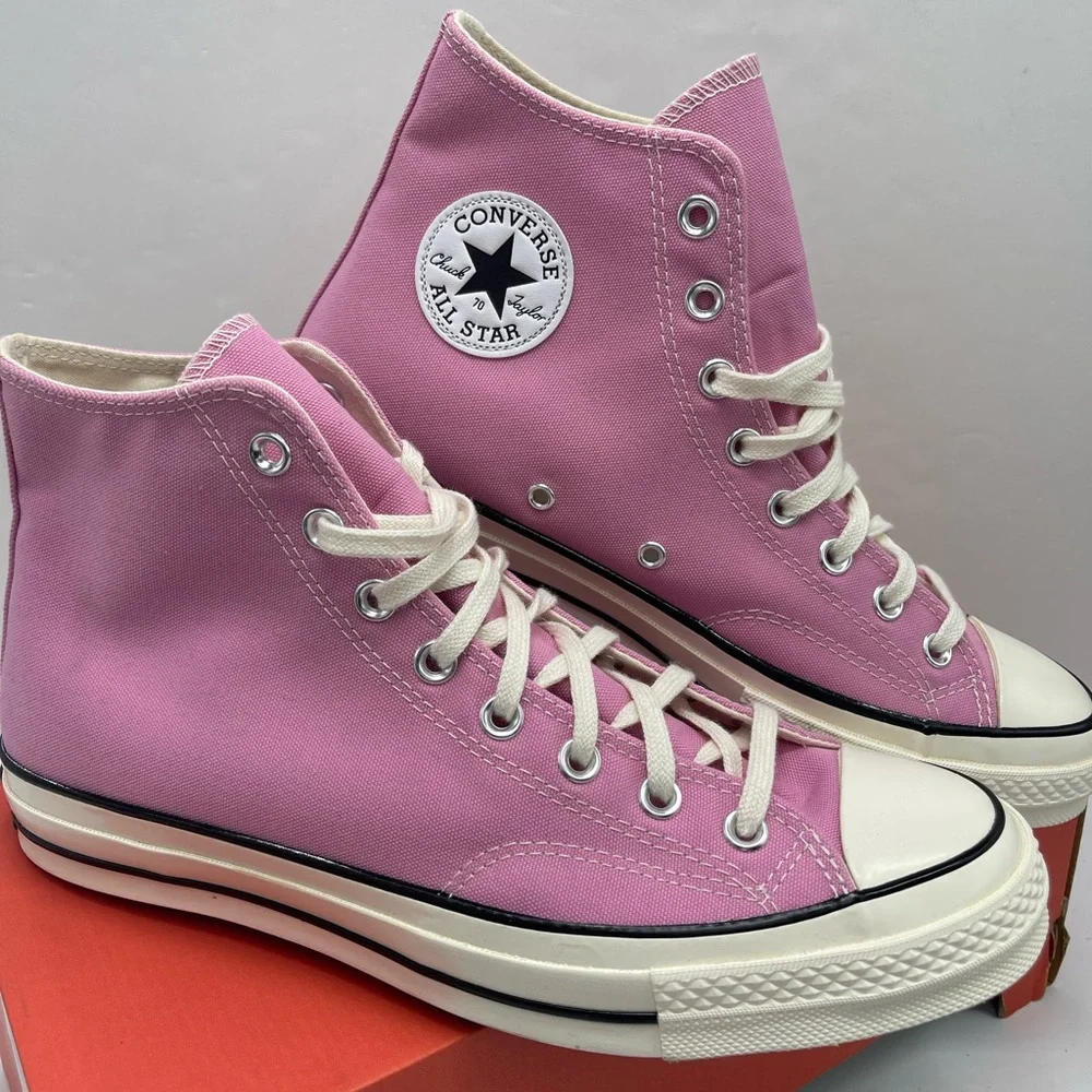 Converse Men’s A03795C CHUCK 70 HI AMBER PINK/EGRET/BLACK Pink High-Top Sneakers